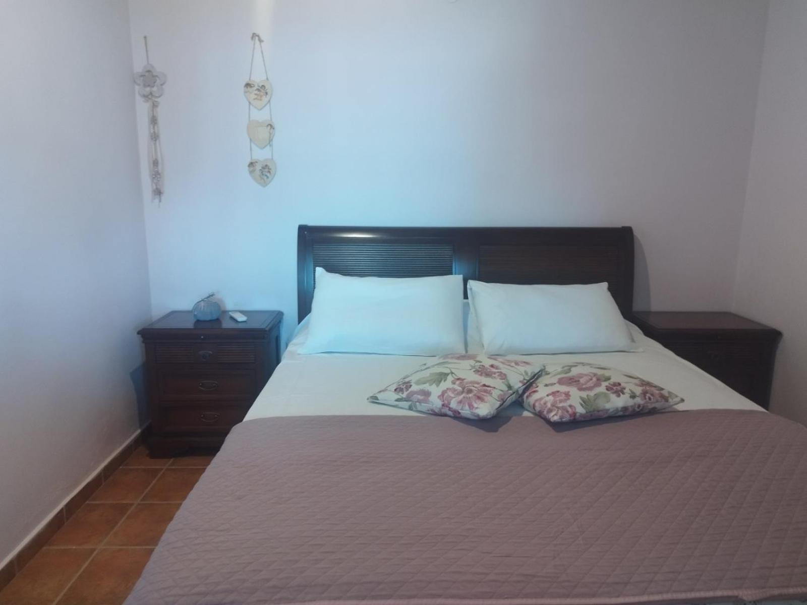 Elouthia Residence With Sea View And Hot Tub Tsoútsouros 외부 사진